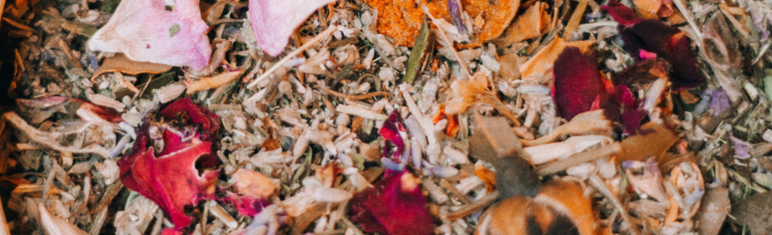 Herbal tea blend with dried herbs and flowers in a bowl