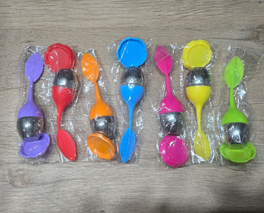 Tea infuser with silicone handle and drip tray